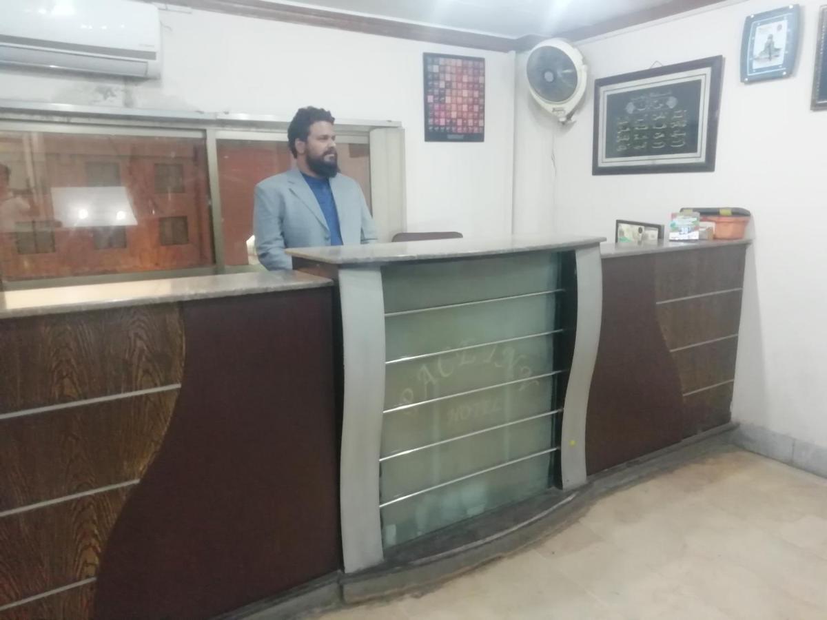 Hotel Pace Inn Multan Luaran gambar