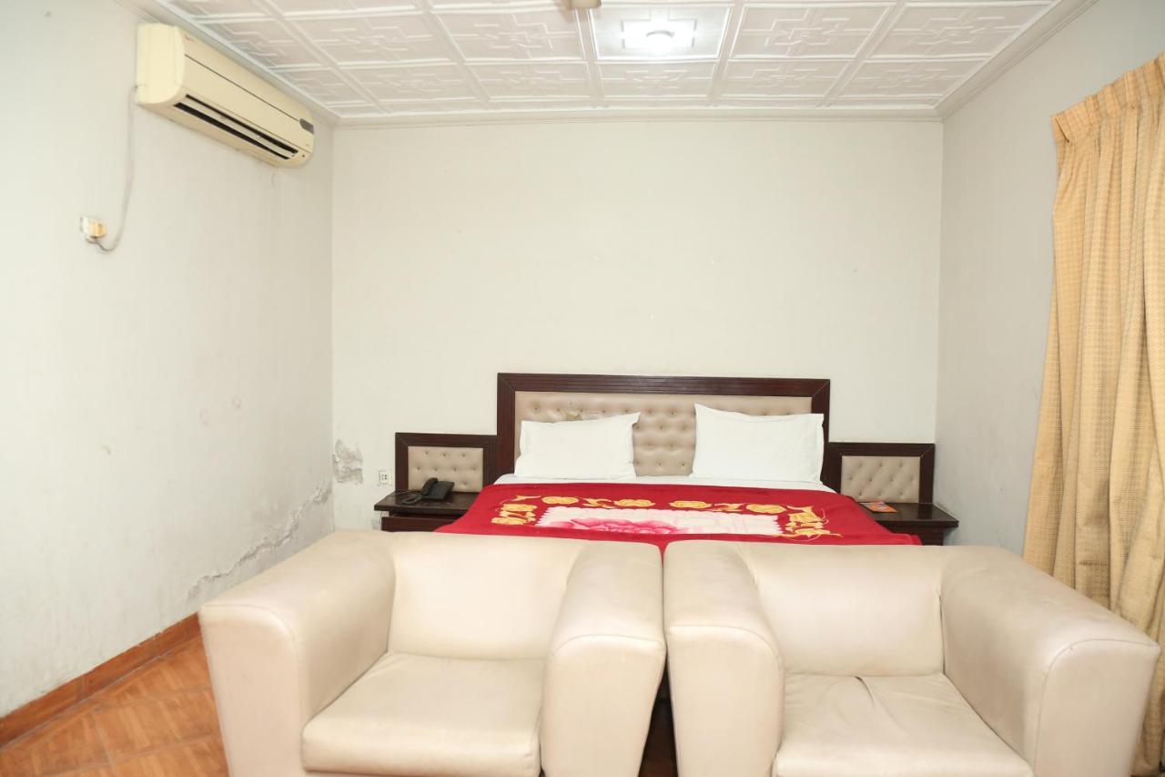 Hotel Pace Inn Multan Luaran gambar